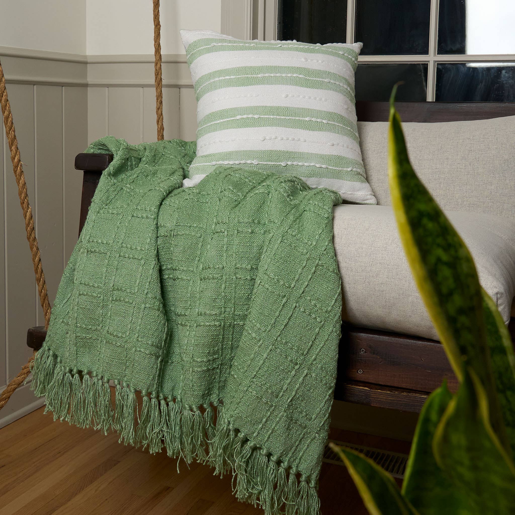Romy 18X18" Handwoven Recycled Indoor/Outdoor Throw Pillow