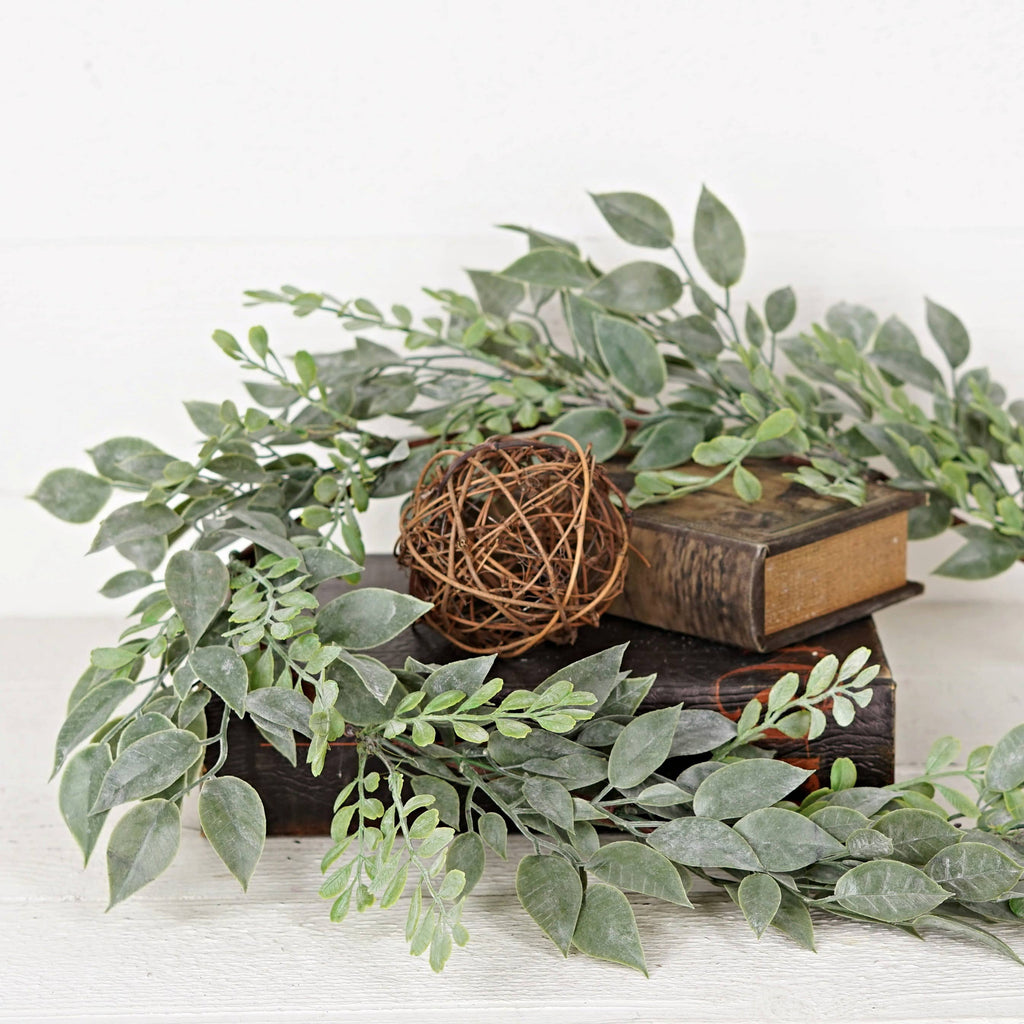 550381-4ft Garland-Flocked Ficus and Boxwood Leaves