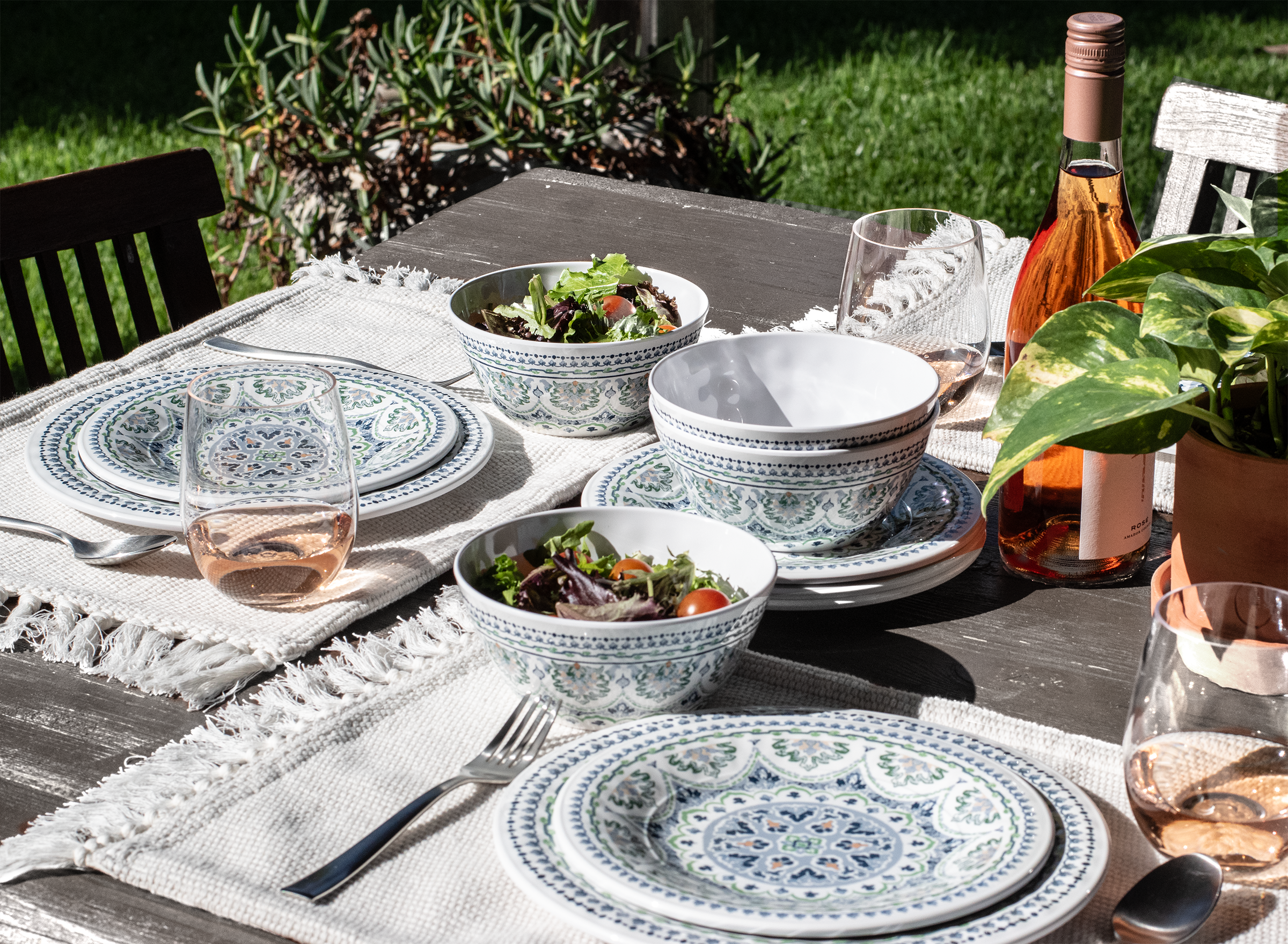 Blue Medallion 12 Pc Melamine Dinnerware Set