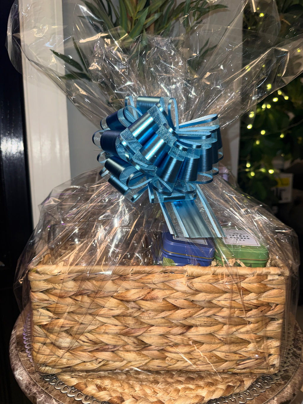 Custom Tea Basket for Mothers Day/Birthday/Closing Gift
