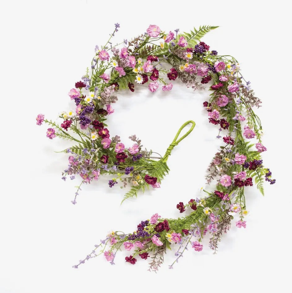 Vintage Daisy & Berry Garland - 5 ft