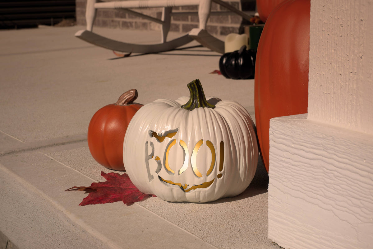 BOO-RESIN LED BOO! PUMPKIN