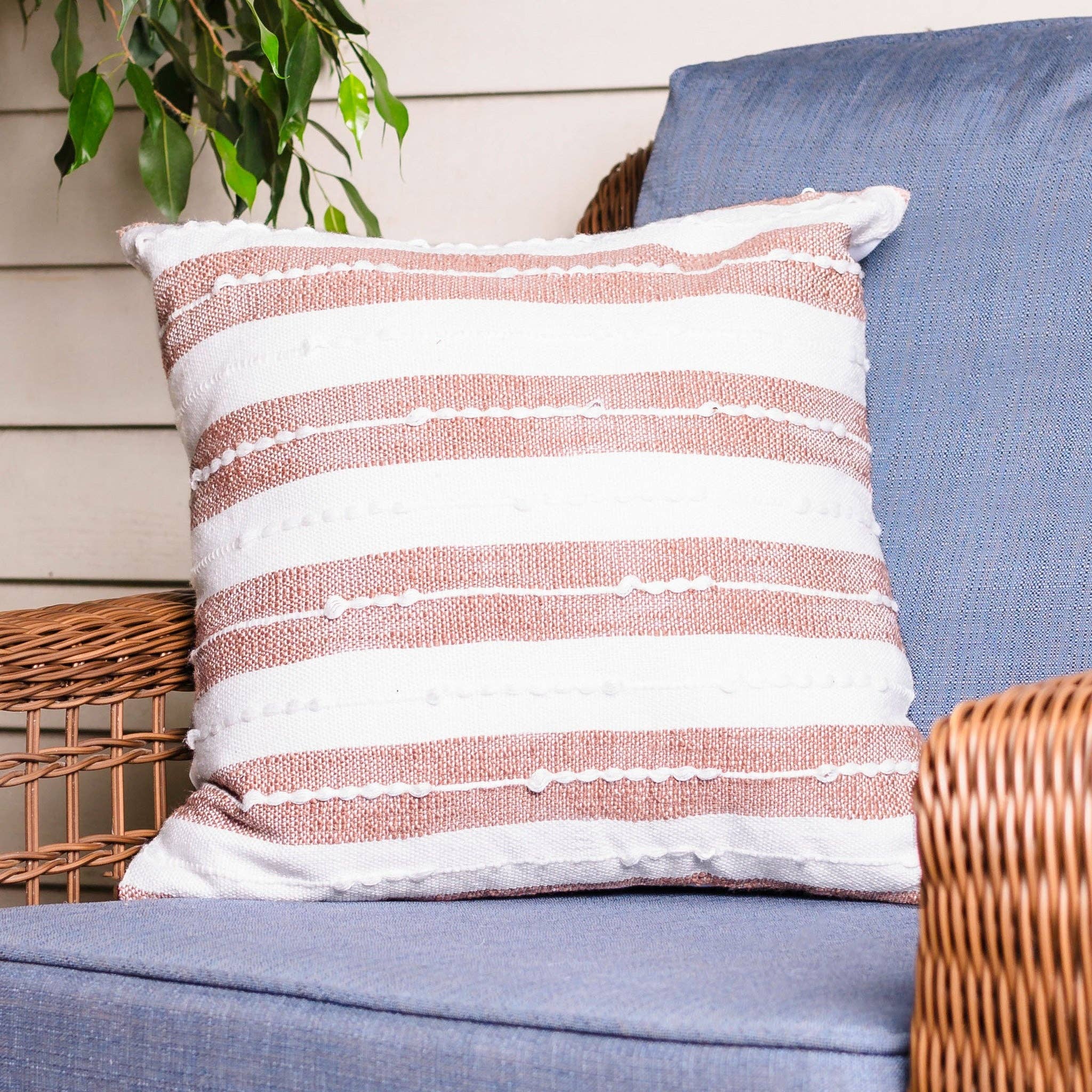 Romy 18X18" Handwoven Recycled Indoor/Outdoor Throw Pillow