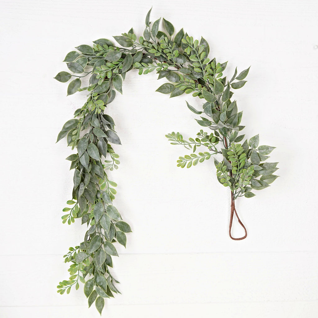 550381-4ft Garland-Flocked Ficus and Boxwood Leaves